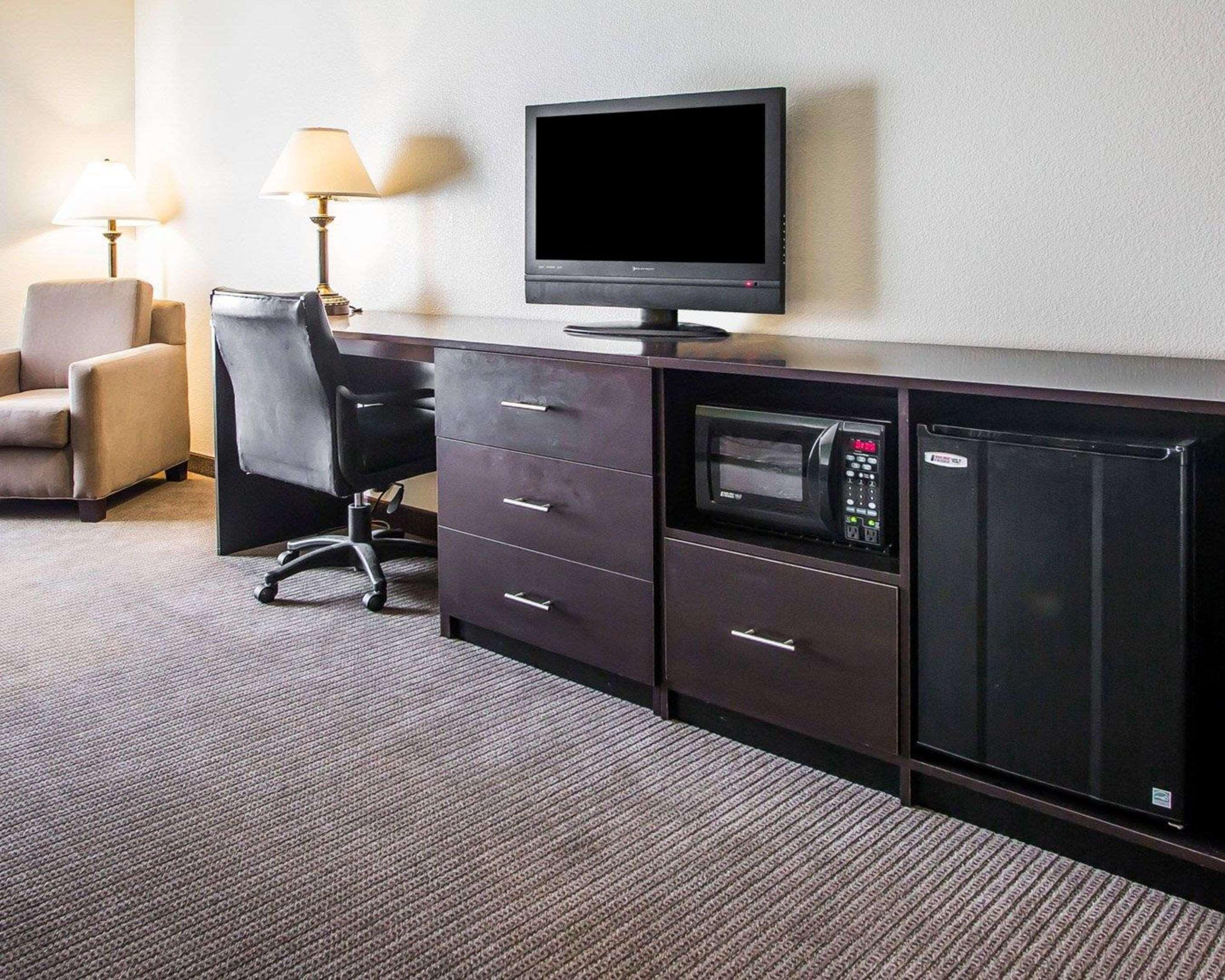 Sleep Inn & Suites Wisconsin Rapids Ngoại thất bức ảnh