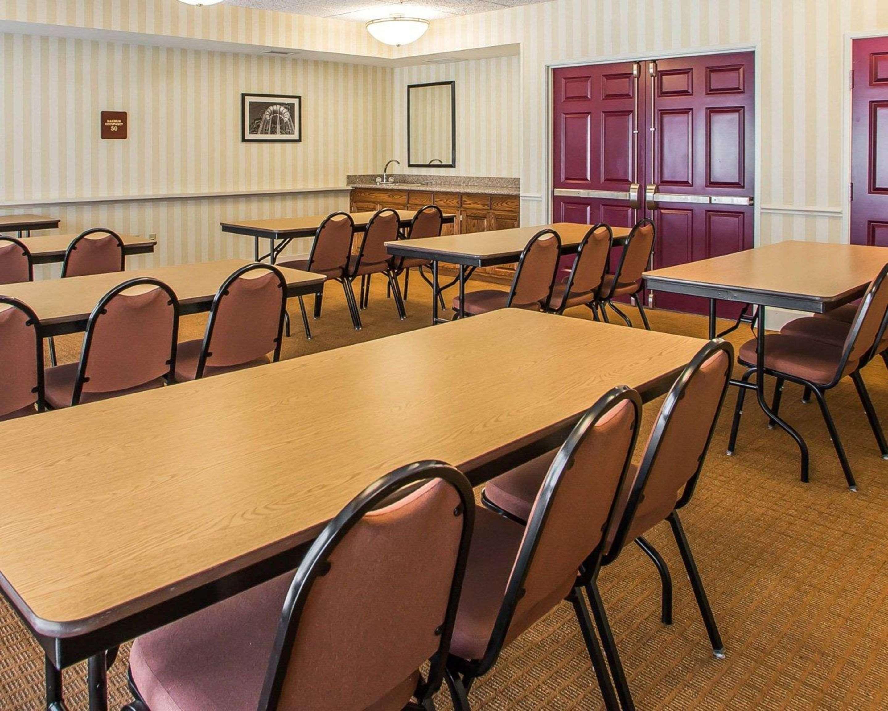 Sleep Inn & Suites Wisconsin Rapids Ngoại thất bức ảnh