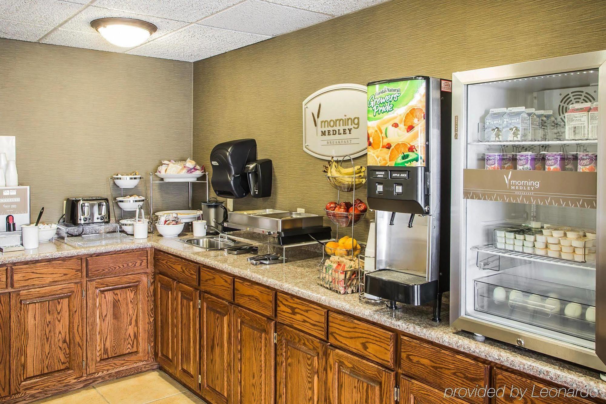 Sleep Inn & Suites Wisconsin Rapids Ngoại thất bức ảnh